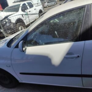 Puerta delantera izquierda Seat Ibiza III 1.9 SDI (64cv)