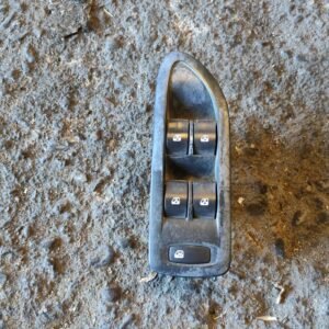 Mando elevalunas delantero izquierdo Renault Laguna II 1.9 dCi (BG1A, BG1V) (130 cv)