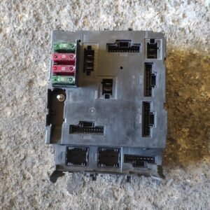 Caja de reles / fusibles Smart City-Coupe (450) 0.6 (450,352, 450,353) (61 cv)