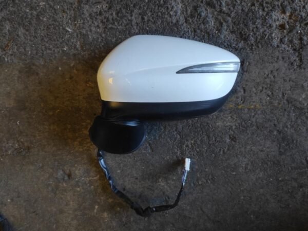 Retrovisor izquierdo Mazda CX-3 2.0i (120 cv)