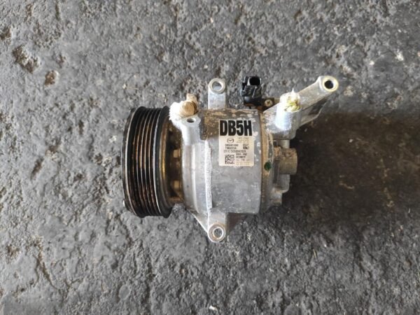 Compresor aire acondicionado Mazda CX-3 2.0i (120 cv) - Imagen 2