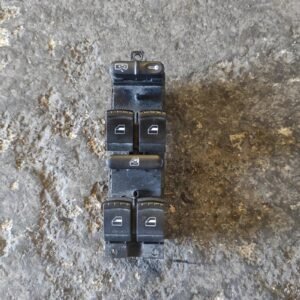 Mando elevalunas delantero izquierdo Volkswagen Passat (B5) 1.9 TDI (115 cv)