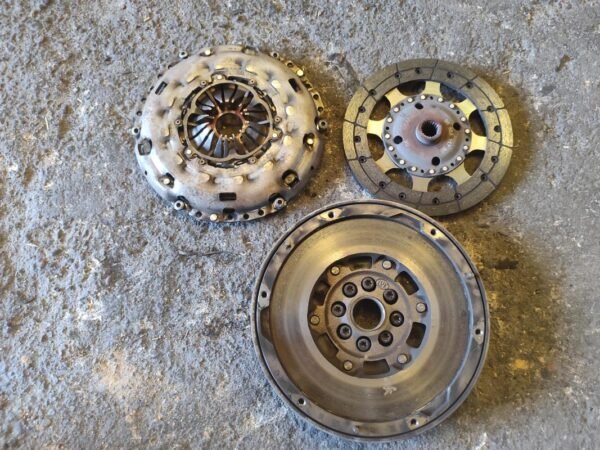 Kit embrague Peugeot 3008 (Versión 2013) 2.0 BlueHDi (150 cv) - Imagen 3