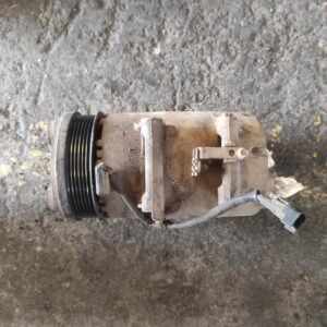 Compresor aire acondicionado Ford Focus II Hatchback 1.8 TDCi (116 cv)