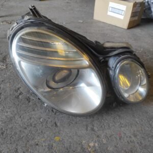 Faro derecho Mercedes Benz Clase E (W211) E 280 (231 cv) 7G-Tronic