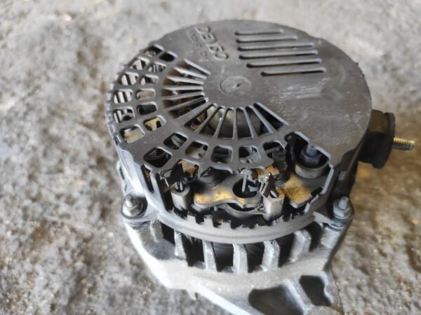 Alternador Toyota Auris I 1.6i 16V VVT-i (124 cv) - Imagen 5