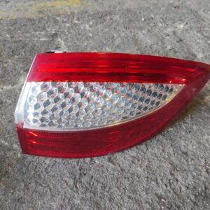 Piloto trasero derecho Ford MONDEO IV Turnier 2.0 TDCi (140 CV)