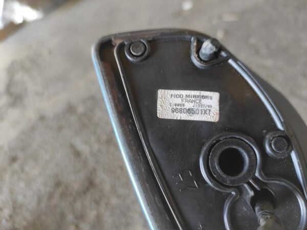 Retrovisor derecho Peugeot 207 1.6 HDi (90 cv) - Imagen 3