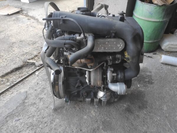 Motor Volkswagen Passat (B6) 2.0 TDI (140 cv) - Imagen 3