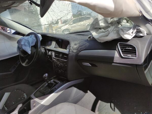 Despiece Audi A4 (B8) Versión 2011 2.0 TDI (136 cv) 2012 - Imagen 5