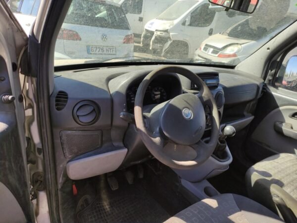 Despiece Fiat Doblo Cargo (223_) 1.9 JTD (105 cv) 2006 - Imagen 5