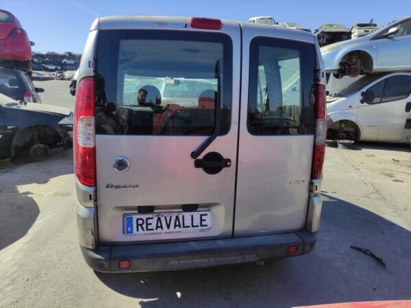 Despiece Fiat Doblo Cargo (223_) 1.9 JTD (105 cv) 2006 - Imagen 4
