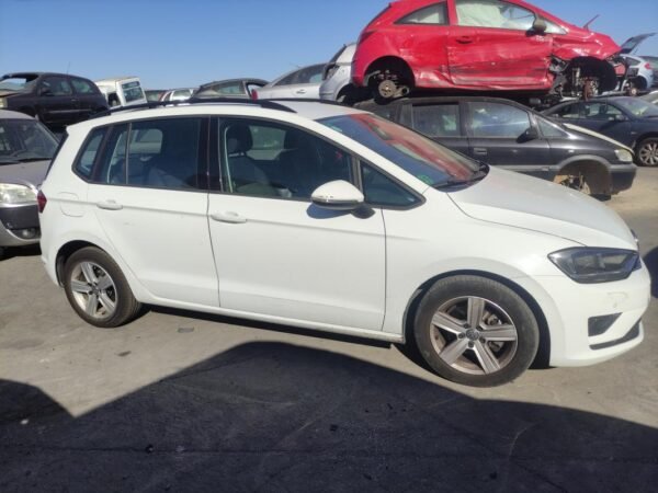 Despiece Volkswagen Golf VII Sportsvan 1.6 TDI (110 cv) BMT DSG 2014 - Imagen 2
