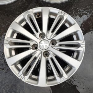 Llanta de 16 pulgadas Peugeot 208 del 2016, 6.0J16 CH4-23.