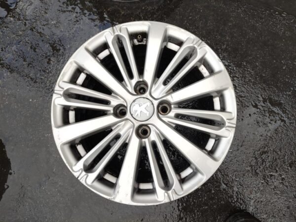 Llanta de 16 pulgadas Peugeot 208 del 2016, 6.0J16 CH4-23.