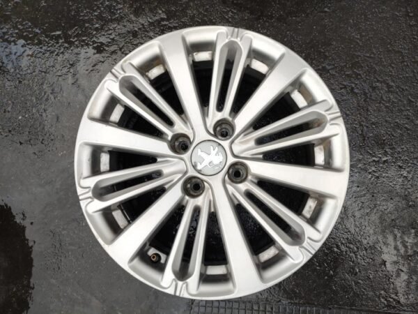 Llanta de 16 pulgadas Peugeot 208 del 2016, 6.0J16 CH4-23.