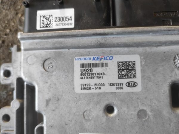 Centralita motor uce Kia Sportage IV 1.6 CRDi (115cv) - Imagen 2