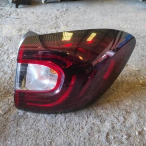 Piloto trasero derecho Renault Captur (Versión 2017) 1.5 dCi (110 cv) Start & Stop