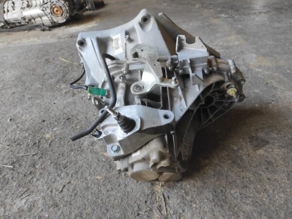 Caja cambios Nissan Qashqai+2 2.0i (141 cv) - Imagen 3