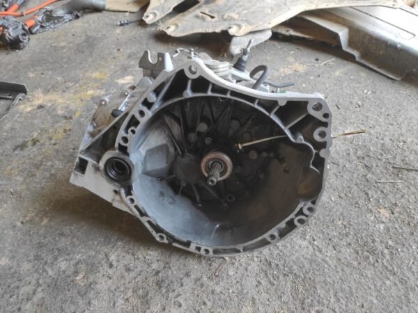 Caja cambios Nissan Qashqai+2 2.0i (141 cv) - Imagen 2