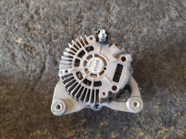 Alternador Nissan Qashqai+2 2.0i (141 cv) - Imagen 3