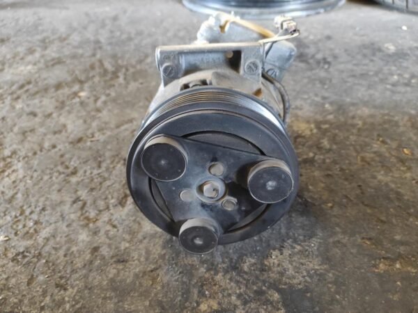Compresor aire acondicionado Nissan Qashqai+2 2.0i (141 cv) - Imagen 3