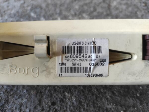 Pantalla multifunción Peugeot 407 SW 2.0 HDi (136 cv) - Imagen 3