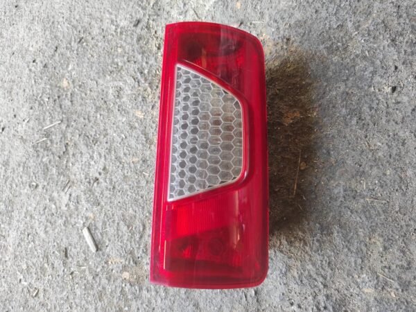 Piloto trasero derecho Ford Tourneo Connect 1.8 TDCi (75 cv)