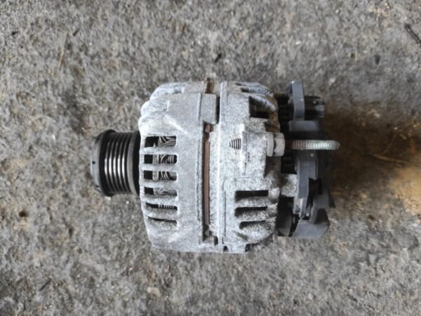 Alternador Renault Clio III 1.5 dCi 8V (68 cv)
