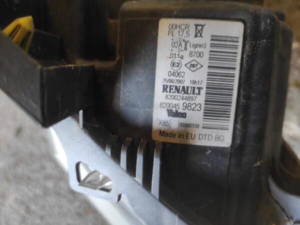 Faro derecho Renault Clio III 1.5 dCi 8V (68 cv) - Imagen 3