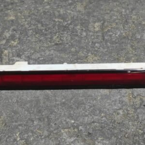 Luz de central de freno Toyota Hilux Double Cab VIII 2.4 D-4D (150 cv) 4WD S&S