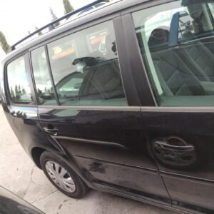 Puerta trasera derecha Volkswagen Touran I (Versión 2006) 1.9 TDI (105 cv)