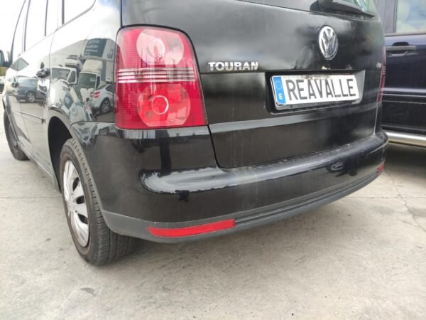 Paragolpe trasero Volkswagen Touran I (Versión 2006) 1.9 TDI (105 cv) - Imagen 2