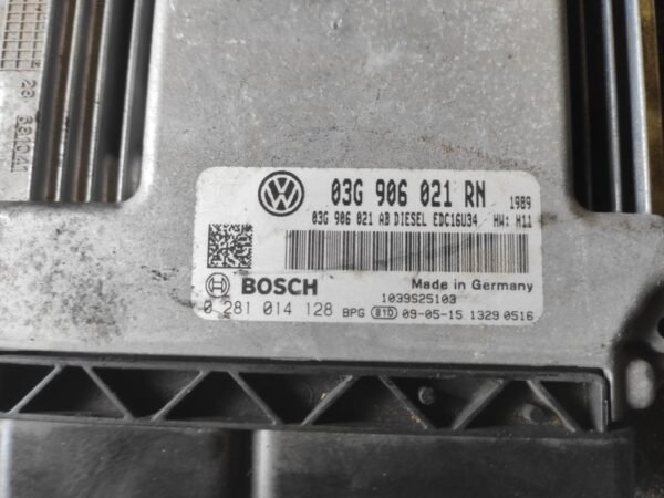 Centralita motor uce Volkswagen Touran I (Versión 2006) 1.9 TDI (105 cv) - Imagen 2