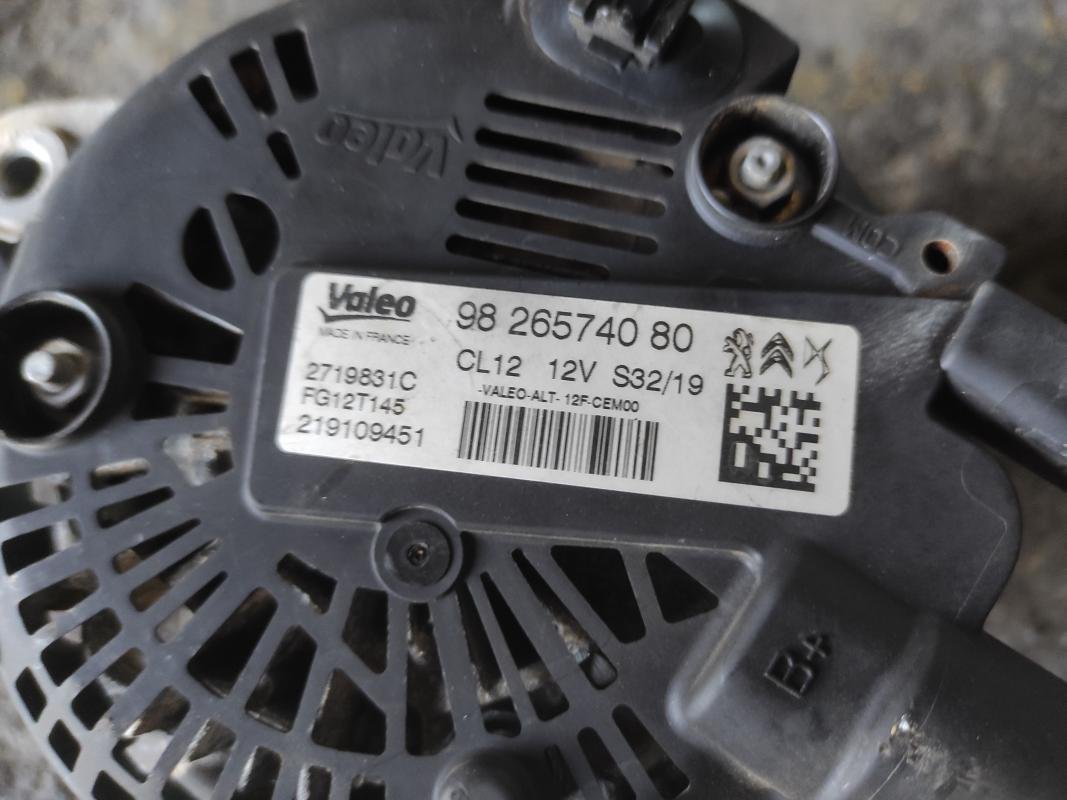 Alternador Citroen C3 III 1.2 PureTech (82 cv) - Imagen 4