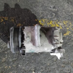 Compresor aire acondicionado Ford Fiesta VII 1.4 (71 cv) 3d
