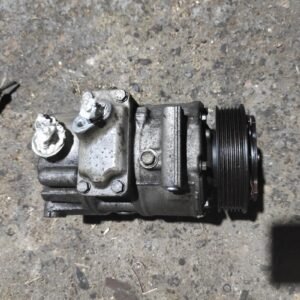 Compresor aire acondicionado Volkswagen Touran I (Versión 2006) 2.0 TDI (140 cv)