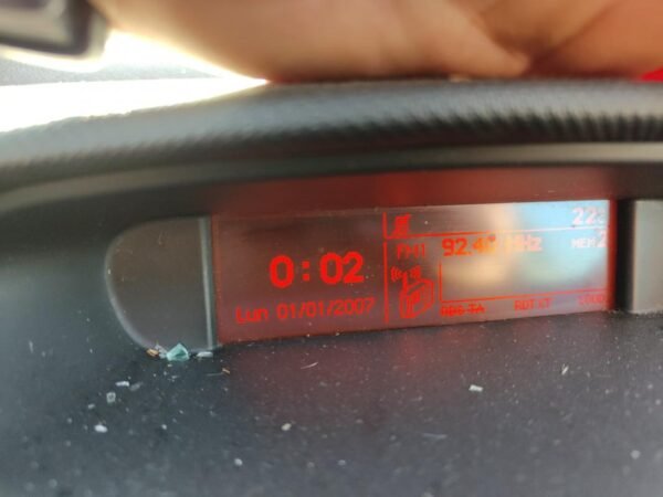 Despiece Peugeot 308 SW II 1.6 e-HDi (115 cv) 2013 - Imagen 8