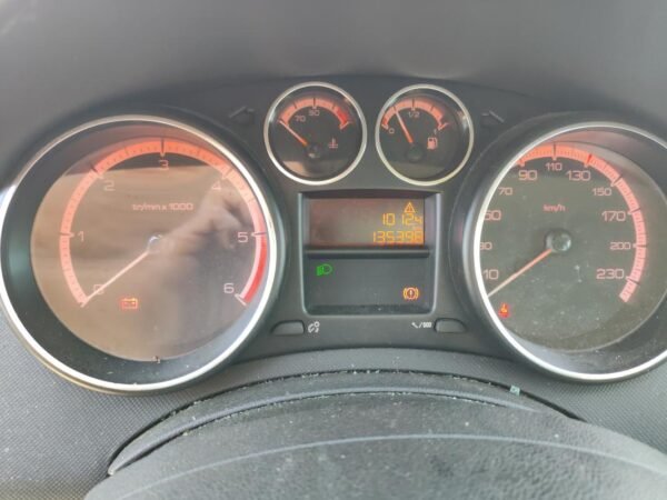 Despiece Peugeot 308 SW II 1.6 e-HDi (115 cv) 2013 - Imagen 7