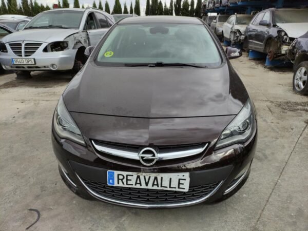 Despiece Opel Astra J Sedan 1.7 CDTI (130 cv) Ecotec 2012