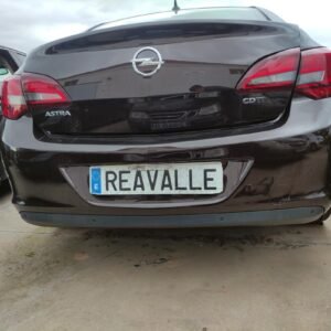 Paragolpe trasero Opel Astra J Sedan 1.7 CDTI (130 cv) Ecotec