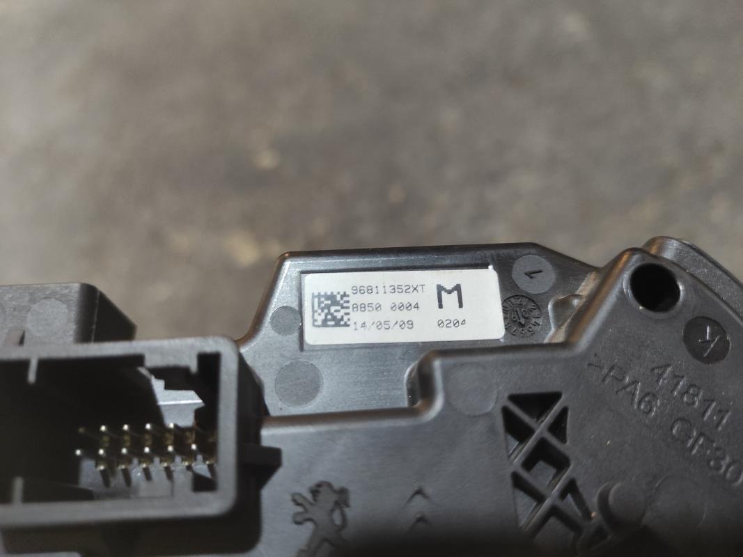 Palanca cambio Citroen C4 I Picasso (Fase I, 2007) 1.6 HDi (109 cv) - Imagen 4