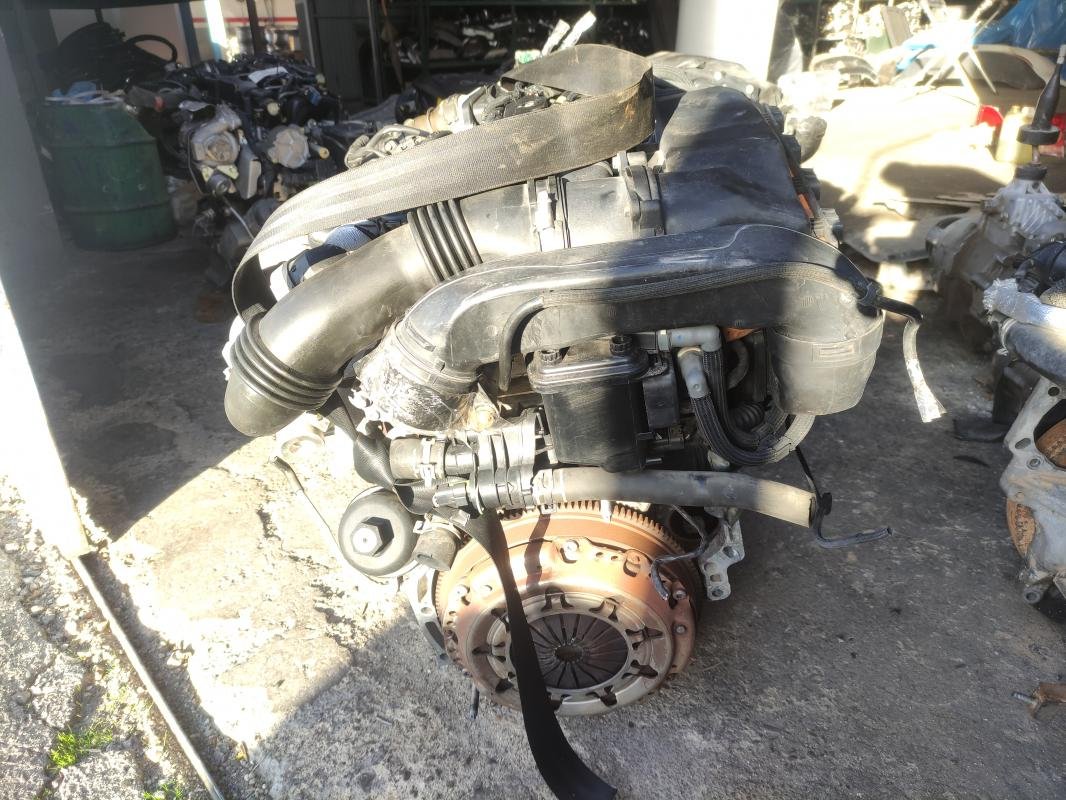 Motor Citroen C4 I Hatchback (Fase I, 2004) 1.6 HDi 16V (90 cv) - Imagen 4