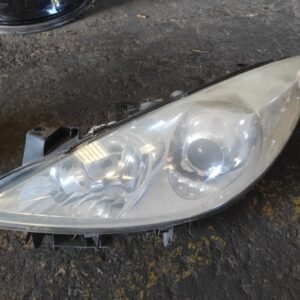 Faro izquierdo Peugeot 307 Station Wagon 1.6 HDi (90 cv)