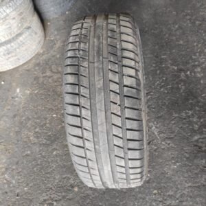 Nuemático Kormoran 205/55R16, año 2024.
