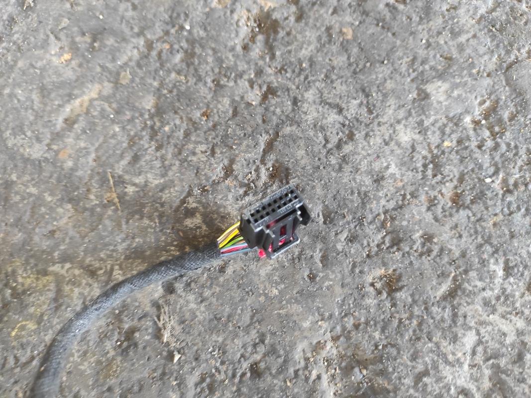 Retrovisor derecho Volkswagen Golf VI 2.0 TDI (140 cv) - Imagen 5