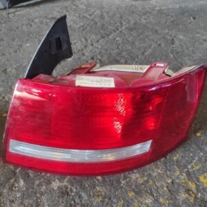Piloto trasero derecho Audi A6 (4F,C6) 3.0 TDI V6 (225 cv) quattro Tiptronic
