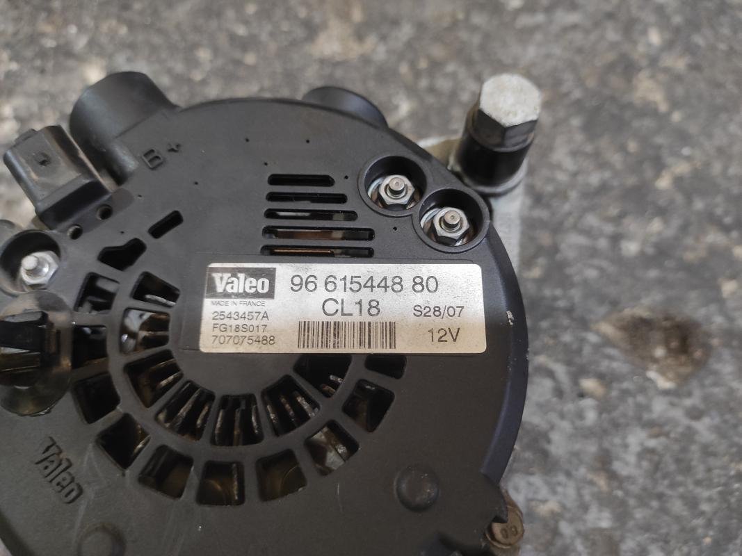 Alternador Citroen C4 I Picasso (Fase I, 2007) 2.0 HDi (136 cv) FAP Automatico - Imagen 4