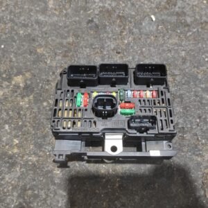 Caja de reles / fusibles Peugeot 607 2.2 HDi (170cv)