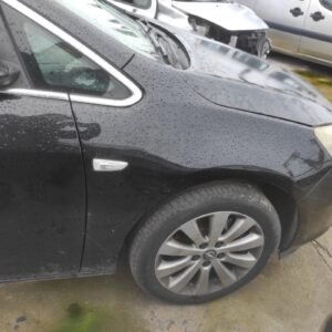 Aleta delantera derecha Opel Astra J 1.7 CDTI (110 cv)